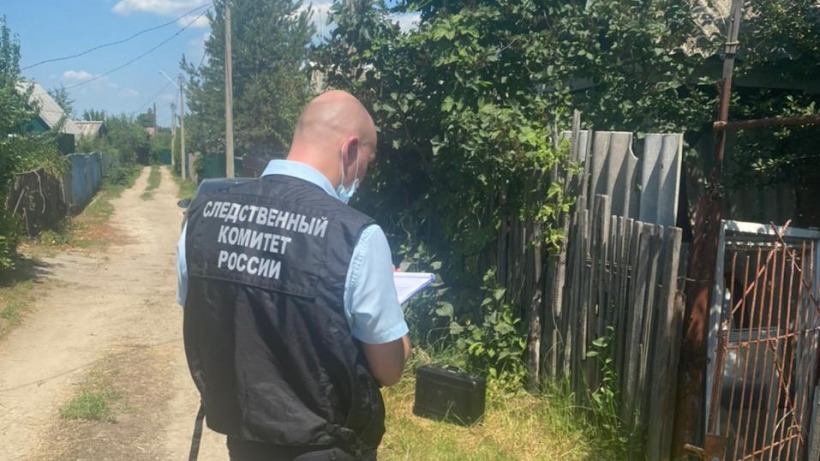 В дачном домике под Саратовом обнаружили избитую до смерти женщину