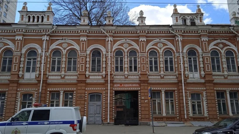 Саратовский депутат требует разобраться, как Дом художника оказался в частной собственности