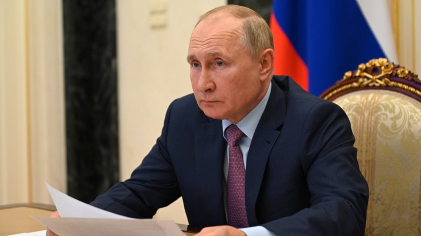Путин анонсировал разовые выплаты военным и всем пенсионерам