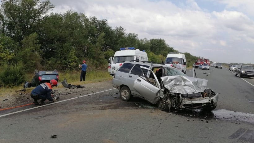 В ДТП под Степным погибли две пенсионерки и водитель «Логана»