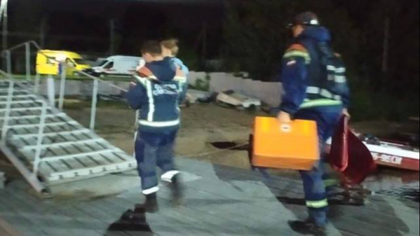 На саратовском острове двухлетний мальчик наглотался таблеток