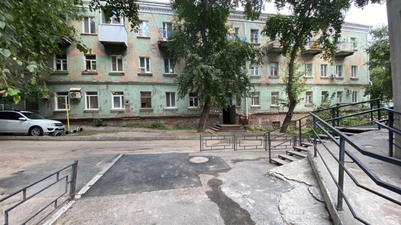 В Саратове из-за пожара в жилом доме эвакуировали 12 человек