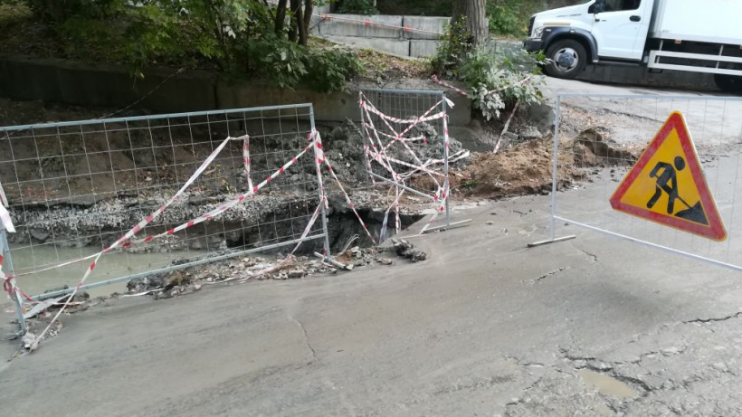 Тысячи жителей Заводского района Саратова до вечера остались без воды