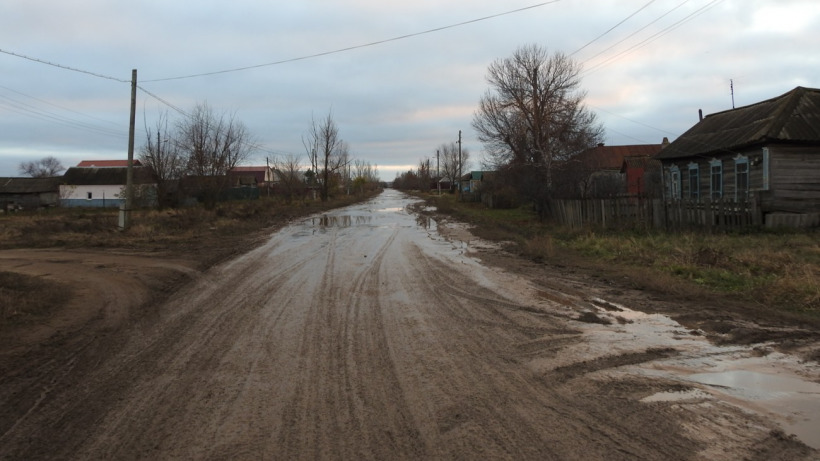 Саратовским сельским поселениям дадут деньги на дороги из расчета три тысячи рублей на жителя