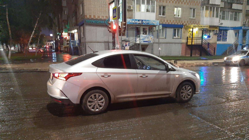 Юная саратовчанка на иномарке сбила женщину в центре города