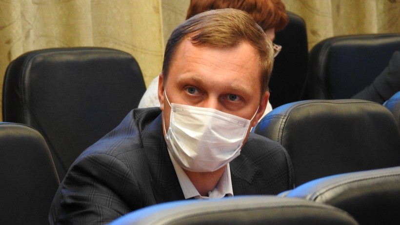 Бусаргин: Начальники отделов в саратовском правительстве переходят на работу в такси