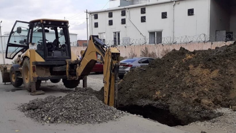 В Аткарске землекоп погиб при обвале траншеи