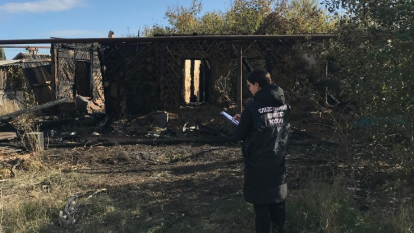 В селе под Саратовом вместе с домом сгорел 83-летний пенсионер
