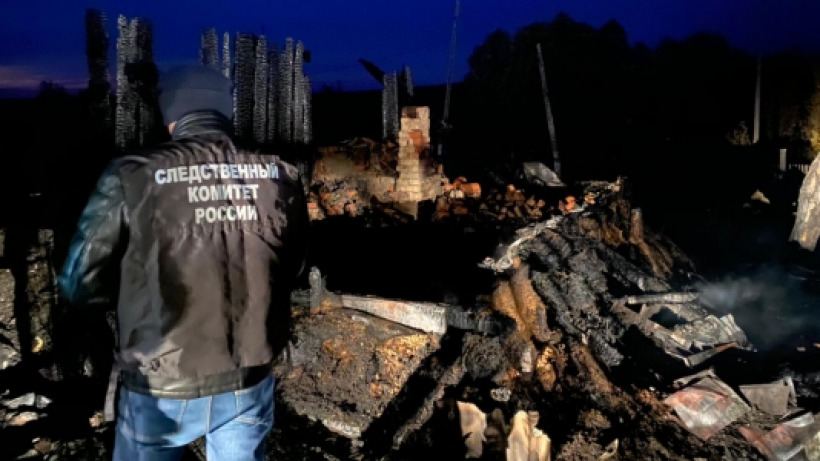 В Хвалынске вместе с домом сгорел мужчина