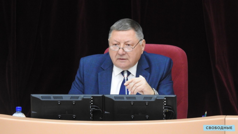 В саратовской облдуме сотрудники аппарата вакцинировались от ковида дисциплинированнее депутатов