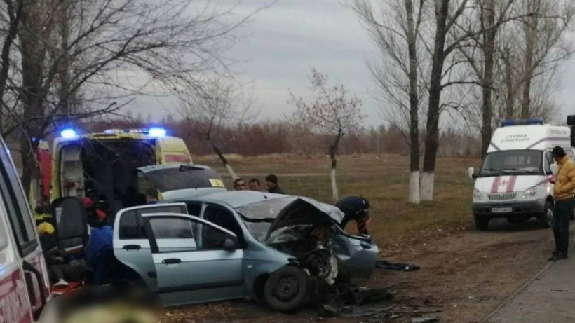 В массовом ДТП под Энгельсом погиб молодой мужчина