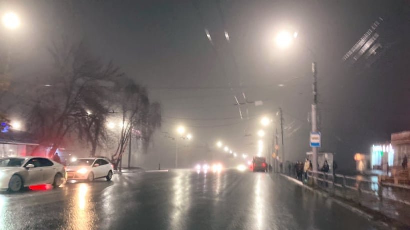 Желтый уровень опасности. В Саратове ожидаются туман и гололедица