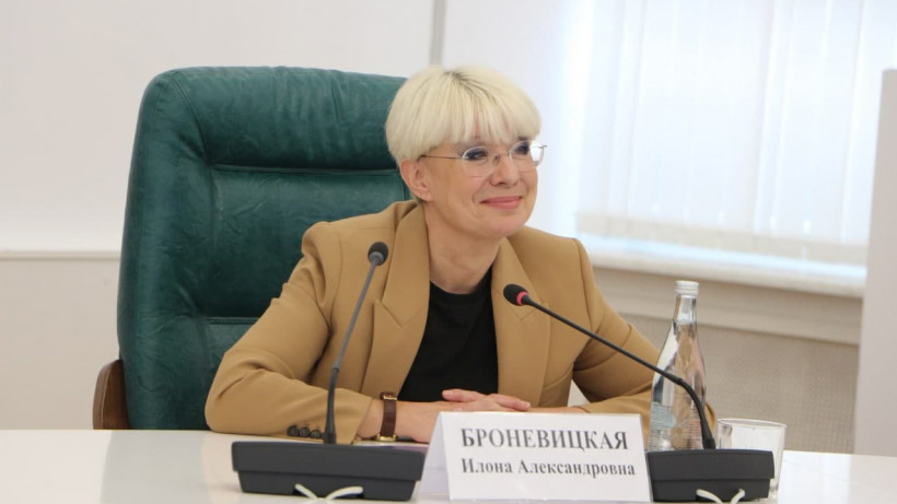 Илона Броневицкая приехала в Саратов и дала советы чиновникам по борьбе с бездомными собаками