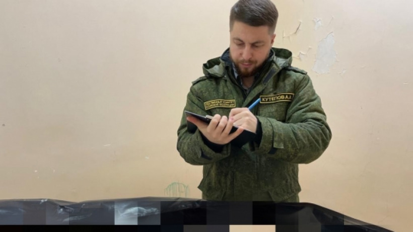 Энгельсская пенсионерка умерла через две недели после травмы головы. Преступника ищут