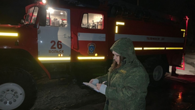 В Вольске сгорел гараж с проживавшим в нем мужчиной