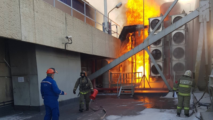На въезде в Балаково случился пожар на ГЭС