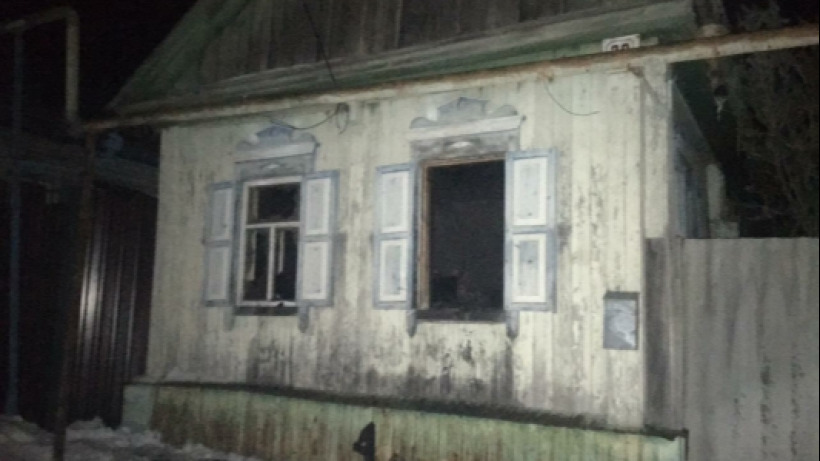 Житель Самойловки погиб посреди дня при пожаре из-за сигареты