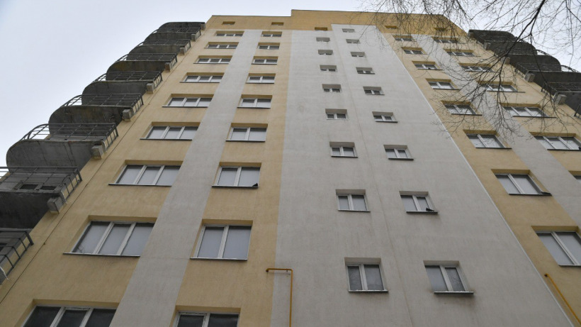В Саратове ввели в эксплуатацию жилой дом, который строили 11 лет