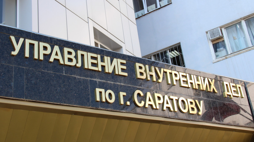 В Саратове разбойник похитил деньги из ларька с шаурмой на Сенном рынке