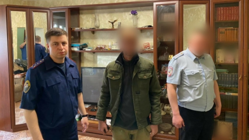 Житель Энгельса до смерти избил пожилого отца и получил 10 лет колонии
