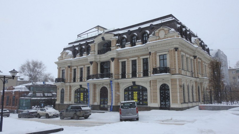 Суд удовлетворил иск о сносе ресторана у музея Федина