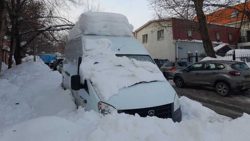 Ночью в Саратове ради уборки снега будут эвакуировать автомобили