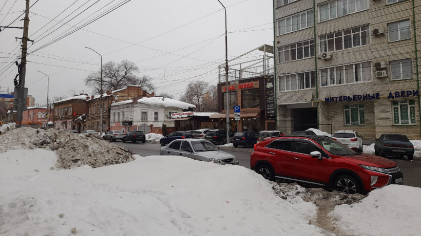 В Саратове ночью для расчистки снега запретят ездить по нескольким улицам
