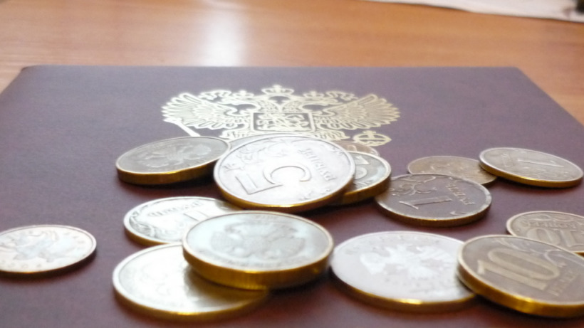 С 1 апреля саратовцам перестанут без заявлений продлевать пособия на детей до 16 лет