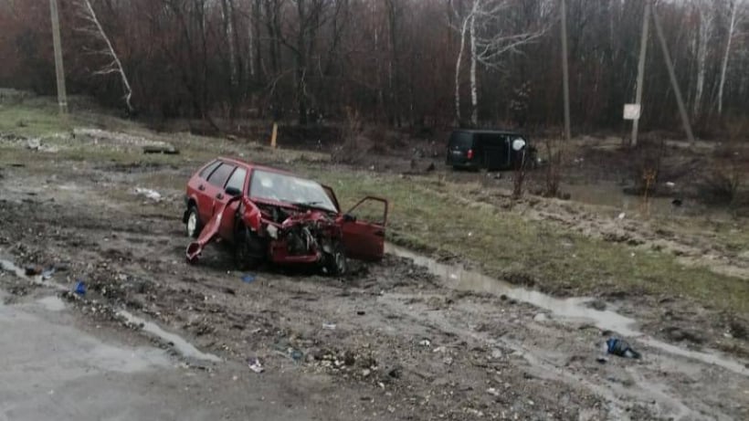 В ДТП под Вольском пострадали трехлетний ребенок и двое взрослых