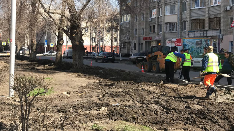 В Саратове возобновили реконструкцию бульвара на Рахова
