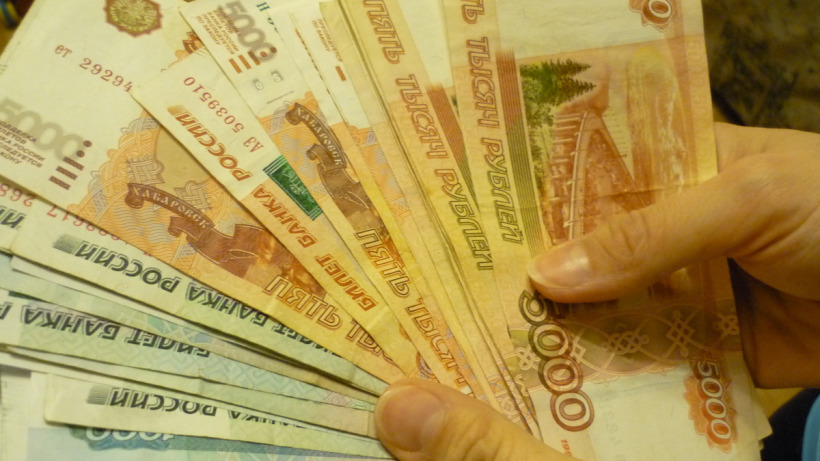 SuperJob: «Для счастья» саратовцам хватит 170 тысяч рублей в месяц