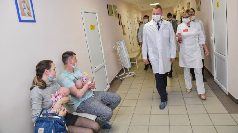 В саратовском перинатальном центре образовалась очередь на процедуру ЭКО 