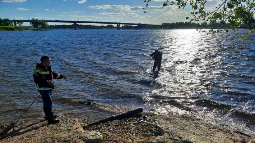 В Балакове из Волги водолазы достали тело молодого мужчины