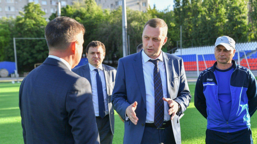 Бусаргин пообещал закончить ремонт стадиона «Салют» к июлю