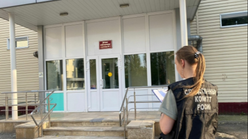 СКР о трагедии в Балакове: Мать сама поставила малолетнюю дочь на подоконник и отвлеклась