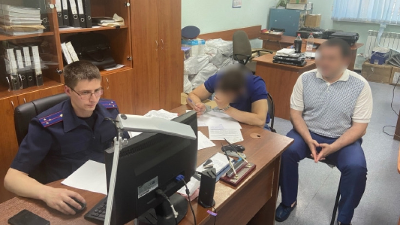 Скрывался 15 лет. В Саратовской области задержали мужчину, обвиняемого  в убийстве с разбоем и хищением оружия