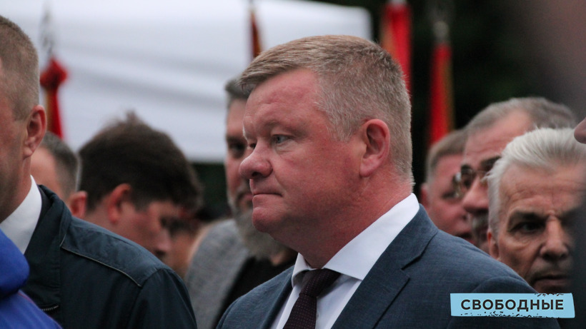 В Саратове будут ремонтировать дворы и строить тротуары в поселках три года