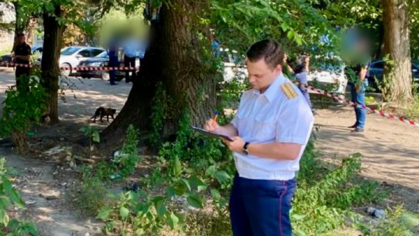 В Саратове прохожие нашли труп молодого мужчины с травмами