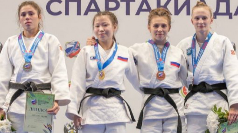 Саратовская дзюдоистка выиграла серебряную медаль всероссийской спартакиады