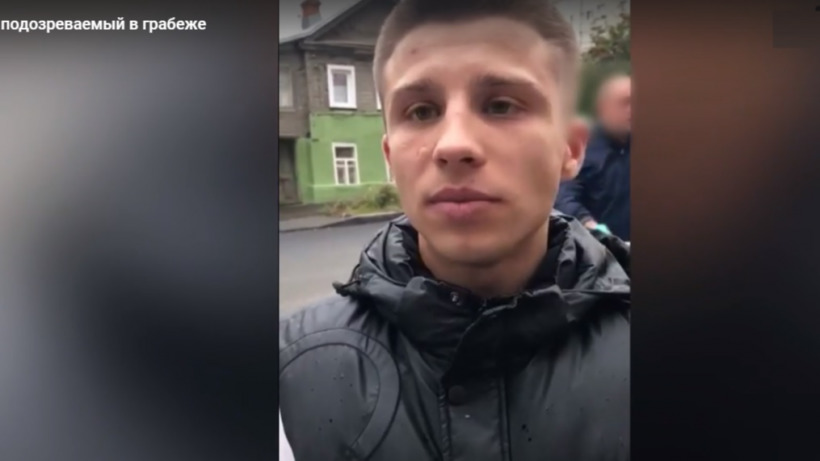 Саратовец под предлогом замены счетчиков проникал в квартиры и грабил пенсионеров