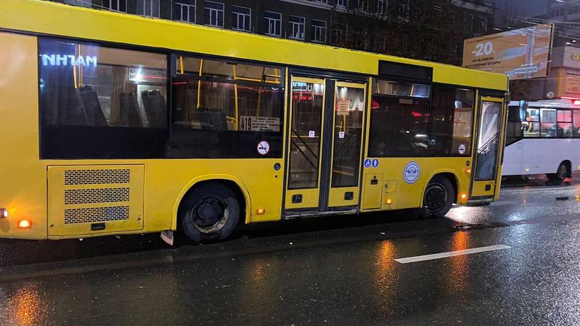 В Саратове автобус сбил пенсионерку