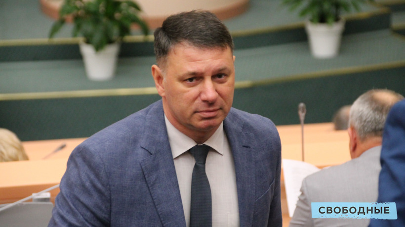 В Саратовской области возраст лишь каждого пятого учителя меньше 35 лет