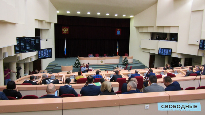 Депутаты приняли законы для развития саратовского экотуризма и контроля за экскурсоводами