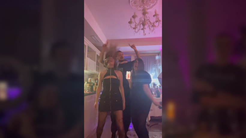 Саратовская певица Elvira Т танцевала в Новый год под песни, которые «нельзя называть»