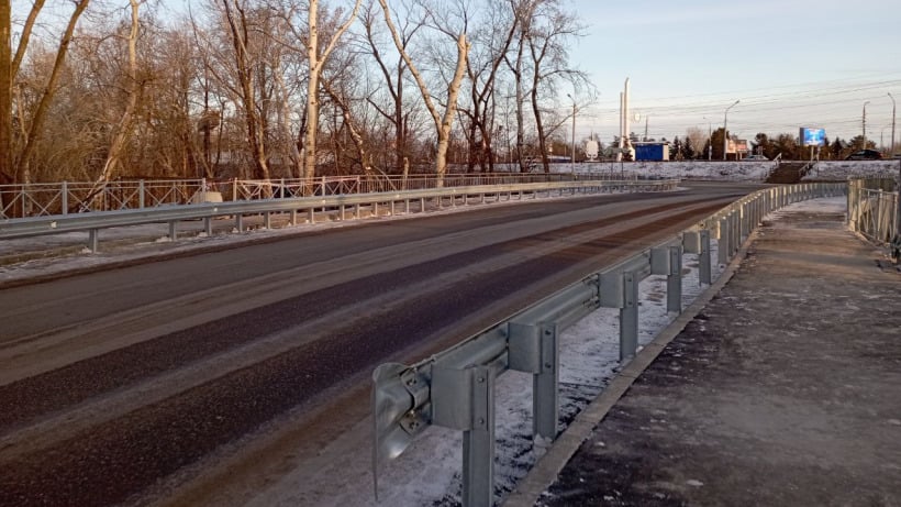 В Энгельсе официально завершили ремонт моста через Сазанку