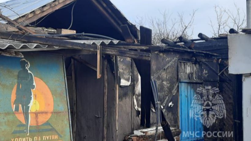 В селе под Балашовом пенсионер получил ожоги, пытаясь потушить баню