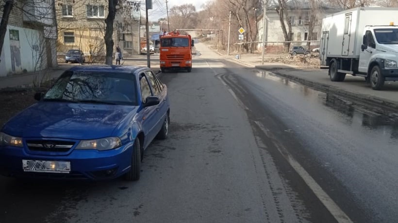 В Заводском районе Саратова «Нексия» сбила девочку. Ребенка госпитализировали