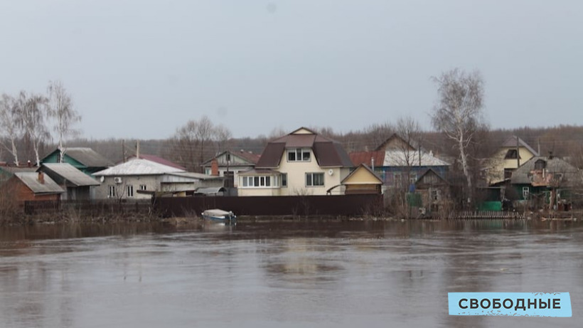 МЧС: В Саратовской области затоплено 125 придомовых территорий и может затопить еще 53