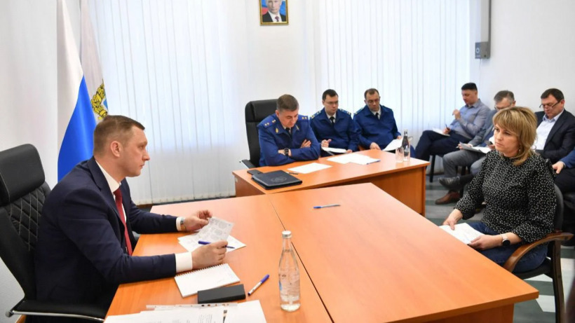 Бусаргин пообещал «точечно» помогать саратовцам, служащим в подразделениях других регионов в зоне СВО