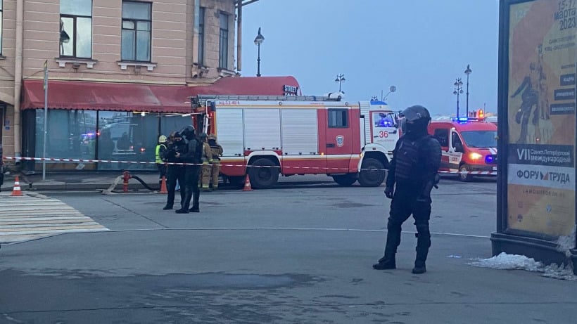 Число пострадавших в результате взрыва в Санкт-Петербурге увеличилось до 25. Погибшим оказался военкор Татарский